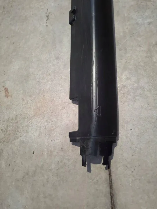 Vänster pelarpanel OEM CXY304 Citroen Berlingo image 3