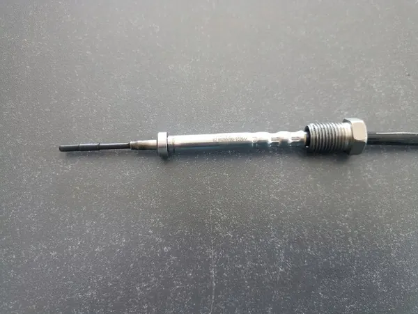 Sensor de Temperatura de Escape BMW G42 G20 G30 G01 G02 OEM 8596276 image 3