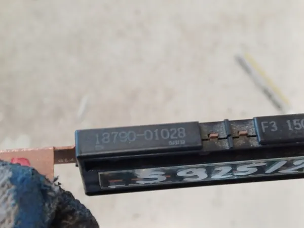 Fusível Kia Sorento 2 II 09- OEM 1879001028 image 5