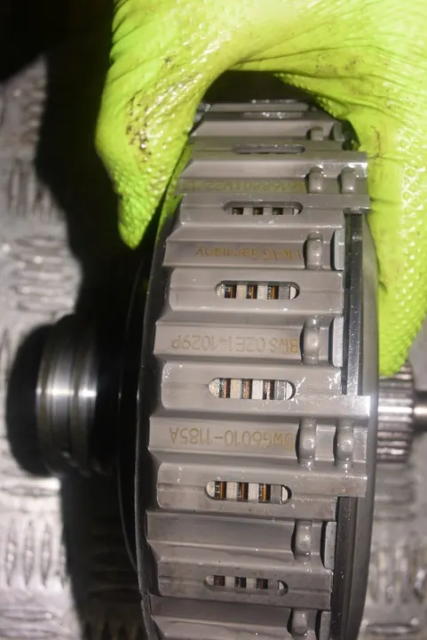 Kytkin 02E141029P DWG6010-1185A Skoda VW 2.0 TDI image 4