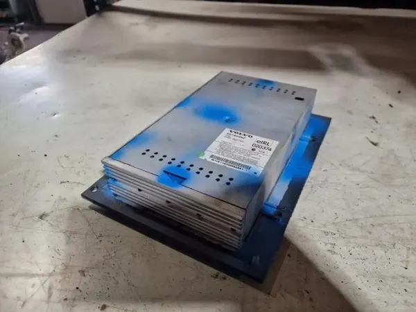 Amplificador Radio Volvo S40 V50 OEM 30732052 image 2