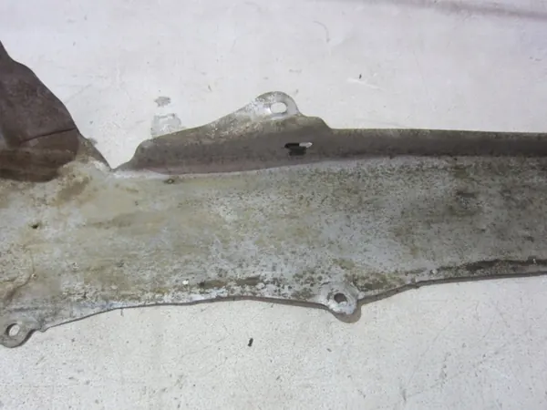 Couvercle Filtre à Carburant BMW Z3 OEM 51718407735 image 3
