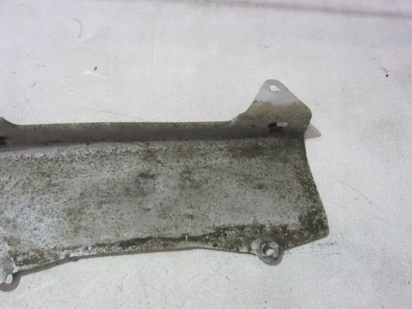 Couvercle Filtre à Carburant BMW Z3 OEM 51718407735 image 4
