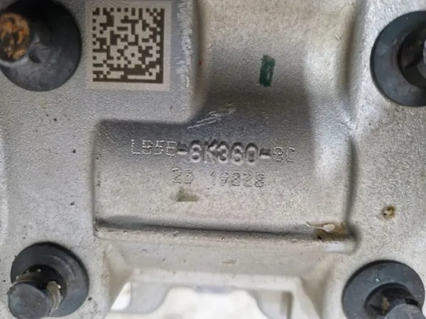 Pompe à huile Ford OEM LB5E-6K360-BC pour 2.3 EcoBoost image 6