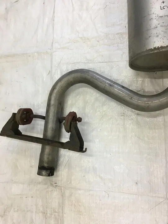 Silencieux central VW Golf 5 Plus 2003-2010 image 4