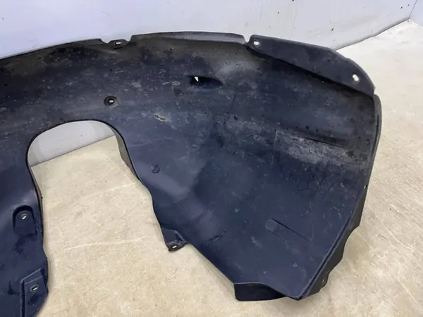 Front Left Wheel Arch Skoda Superb 3 OEM 3V0809957 image 5