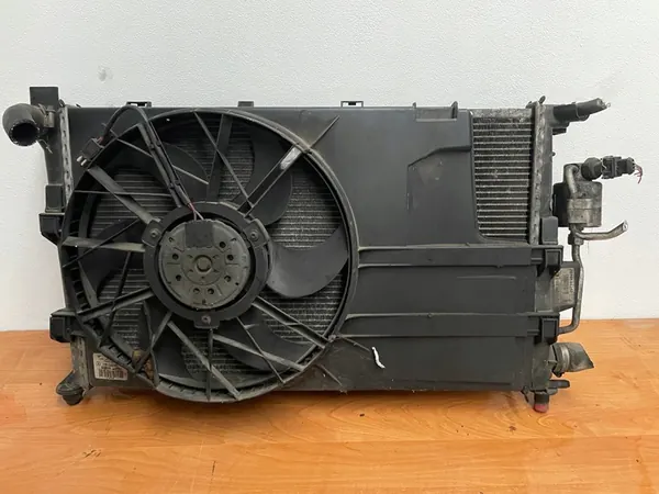 RADIATOR MERCEDES W168 A-KLASSE A1685001702 image 5