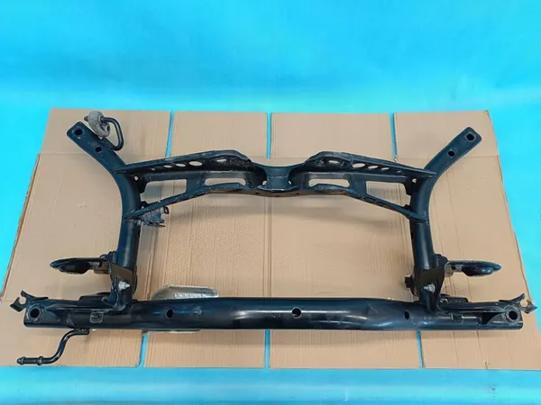 VW GOLF 8 VARIANT LIFT 1.5 TSI 2024 SUPPORTO POSTERIORE 5Q0505315H image 2