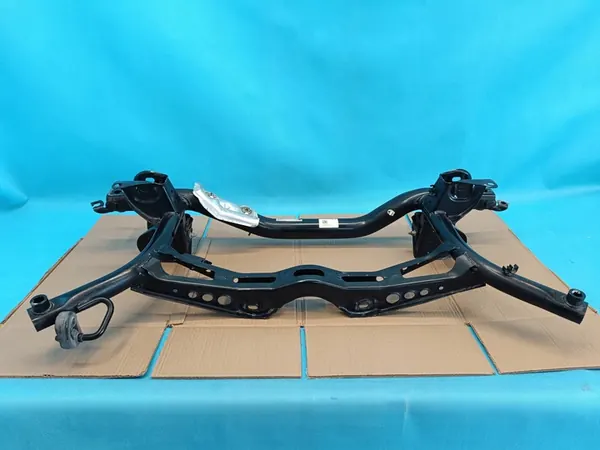 VW GOLF 8 VARIANT LIFT 1.5 TSI 2024 SUPPORTO POSTERIORE 5Q0505315H image 3