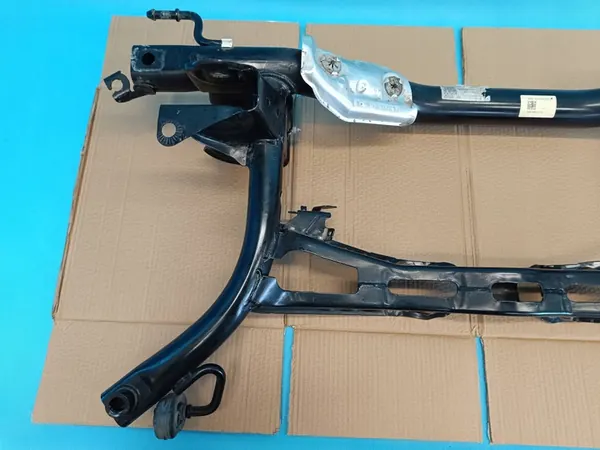 VW GOLF 8 VARIANT LIFT 1.5 TSI 2024 SUPPORTO POSTERIORE 5Q0505315H image 4