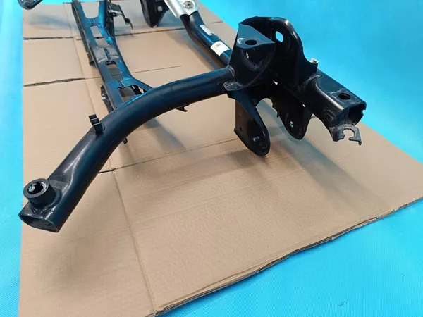 VW GOLF 8 VARIANT LIFT 1.5 TSI 2024 SUPPORTO POSTERIORE 5Q0505315H image 7