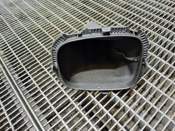 Pomo de cambios Toyota Aygo OEM SKE55184 - Usado image 4