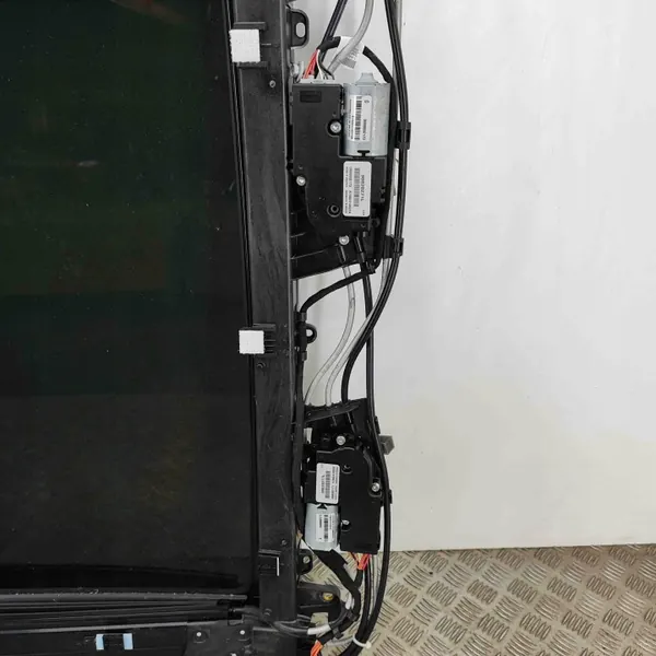 Teto Panorâmico Jeep OEM 30020271L - Usado image 3
