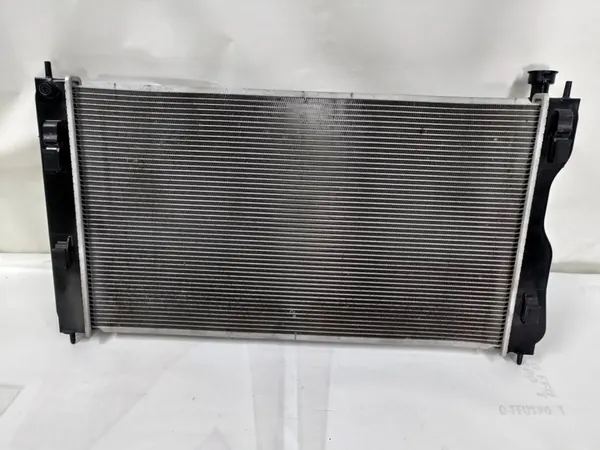 SUBARU XV II 18- Radiador de agua 45111FL011 image 2