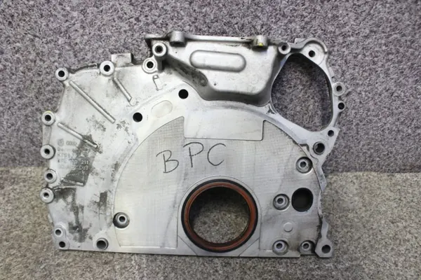 VW T5 03-10 Jakokansi OEM 070109211 Käytetty image 2