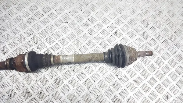 Peugeot 5008 2011 Côté Droit Arbre de Transmission Avant image 6