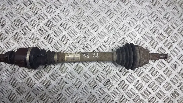 Peugeot 5008 2011 Côté Droit Arbre de Transmission Avant image 9