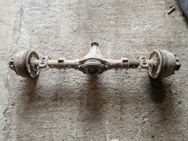 Achterasdifferentieel tweeling 37.9 Mercedes T1 2.3D 408D 77-96 OEM 6023537010 image 2