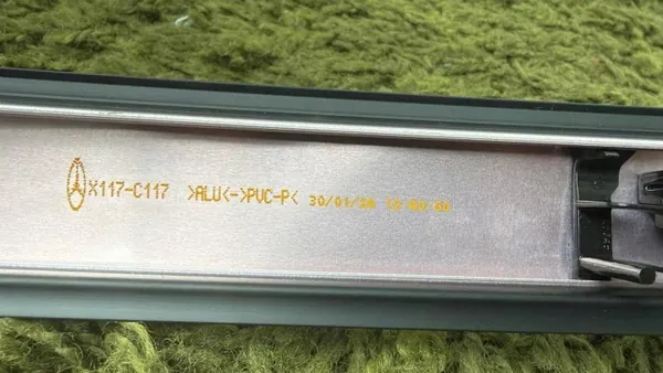 OEM MERCDACH117CZARNA taklist vänster sedan image 5