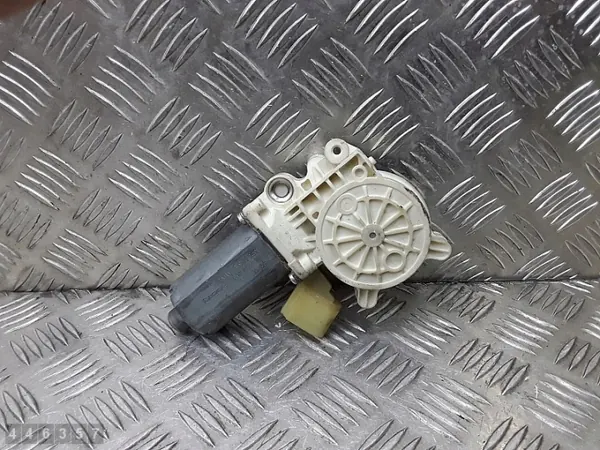 BMW Fönsterregulator OEM 6981141 - Begagnad del image 2