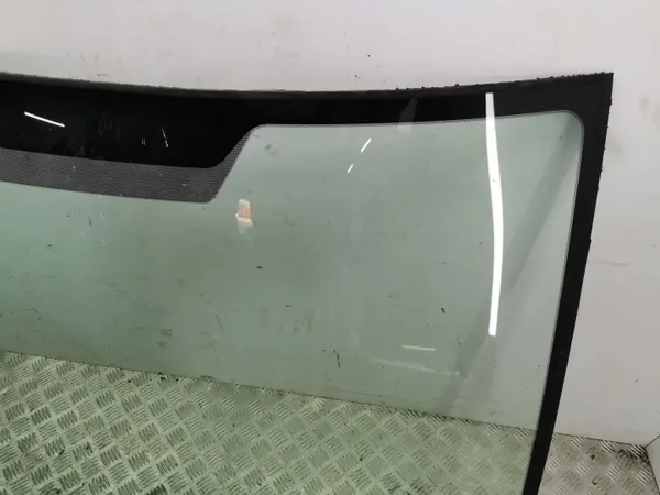 Toyota Corolla Verso AR10 2005 Etulasi OEM AMD100688 image 5