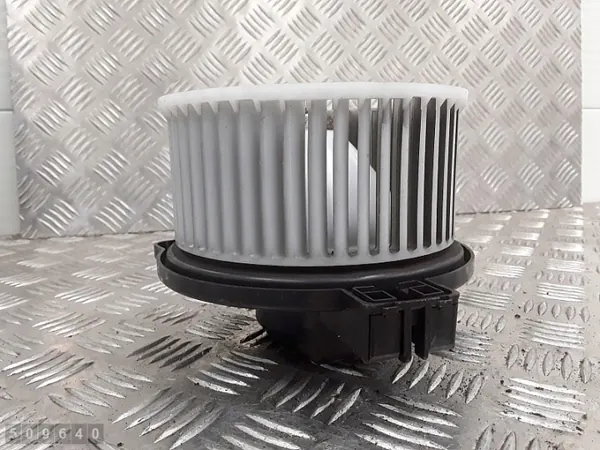 Ventilador Aquecedor Mazda OEM HB111EG2103 - Usado image 5