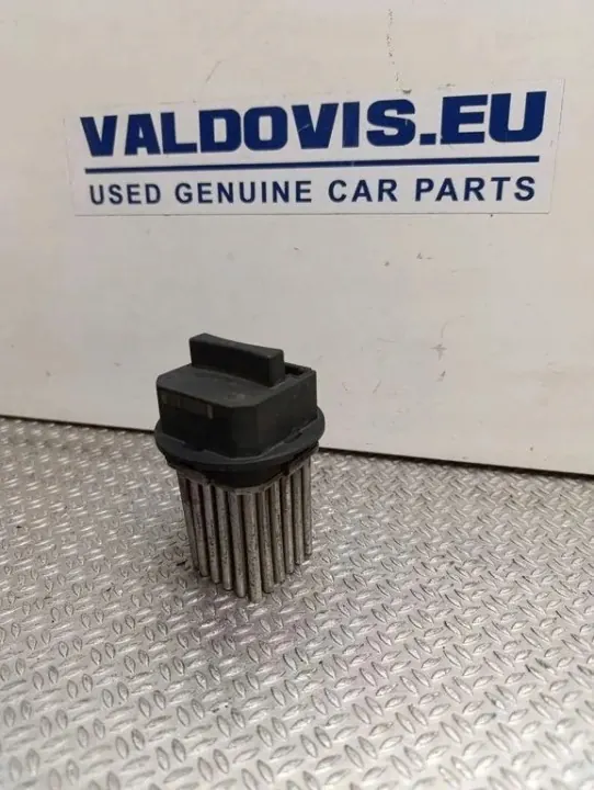 Verwarmingsventilatorrelais OEM G4532002 Mercedes-Benz image 4