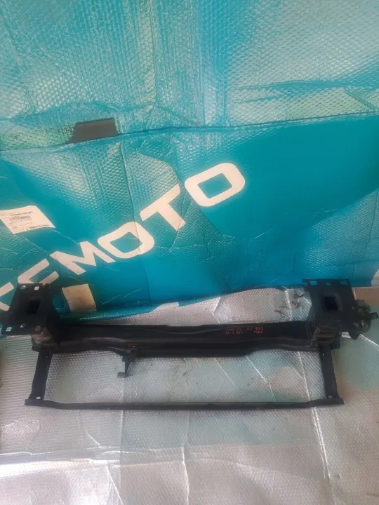 OEM 562324 Traverse pour Audi A3 8Y RS3 image 4