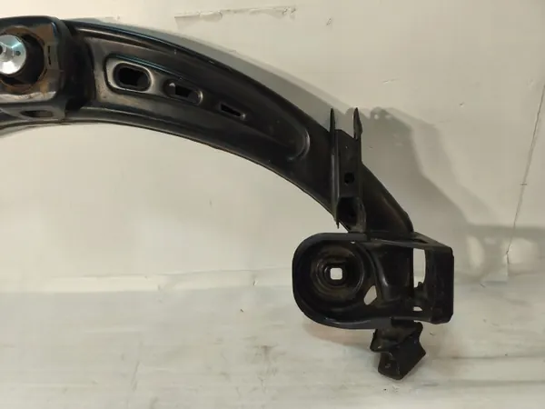 Viga do eixo traseiro OEM A1693500500 Mercedes image 5