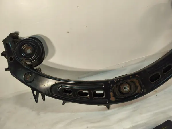 Viga do eixo traseiro OEM A1693500500 Mercedes image 7