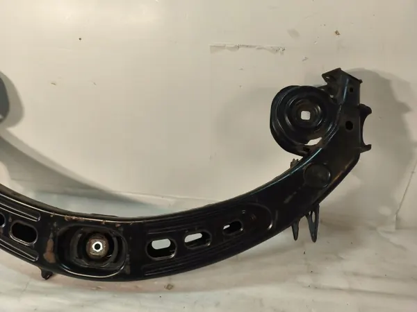 Viga do eixo traseiro OEM A1693500500 Mercedes image 8