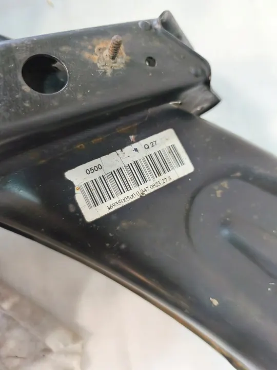 Viga do eixo traseiro OEM A1693500500 Mercedes image 9