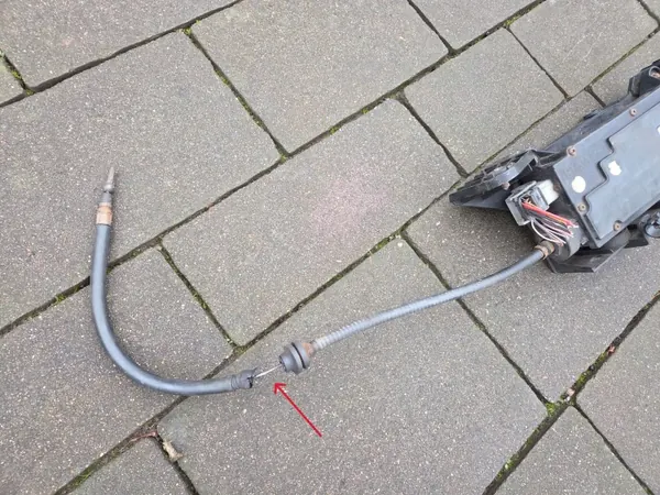 Elektrische Handbremse OEM 8200450852A Renault image 6