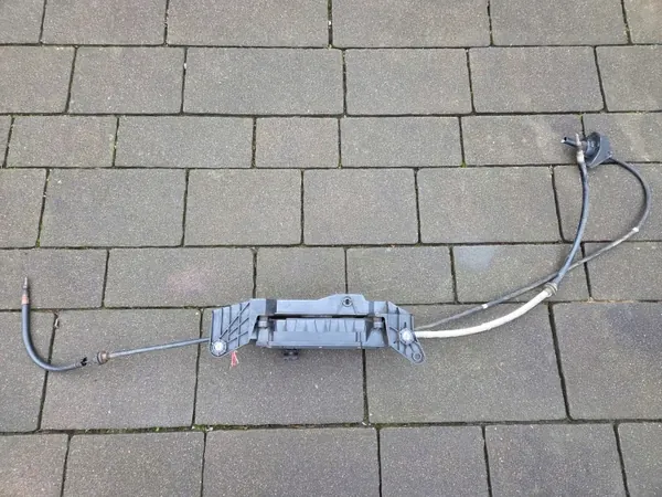 Elektrische Handbremse OEM 8200450852A Renault image 9