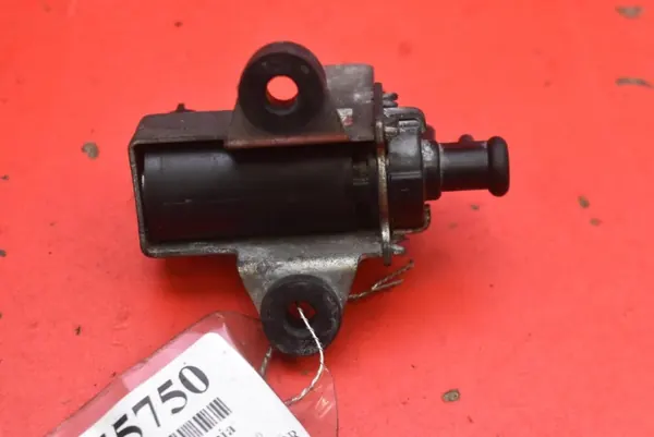 Undertrycksventil OEM 139700-0970 för Toyota Corolla image 3