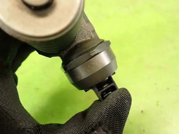 OEM 038130073AJ spolarpump för VW Passat B5 FL image 6