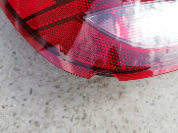 Luz Trasera Izquierda BMW 1 F20 F21 OEM 63217270095 image 4