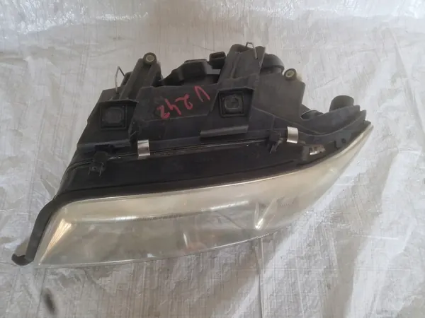 AUDI A6 C5 Linker Scheinwerfer 4B0941029K image 4