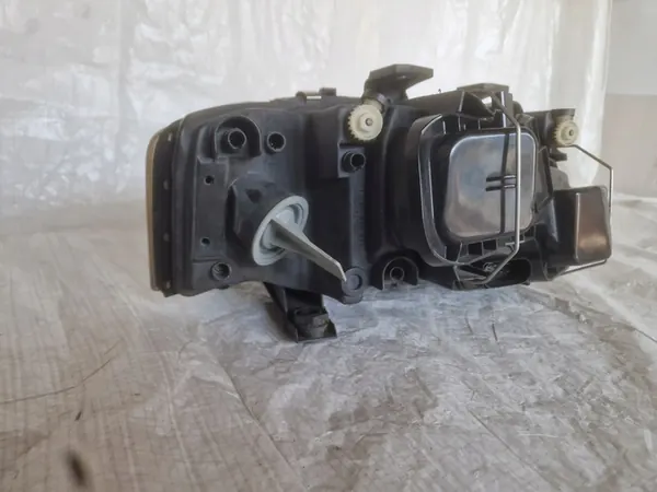 AUDI A6 C5 Linker Scheinwerfer 4B0941029K image 6