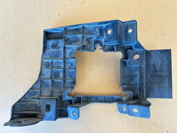 Cache Capteur Radar Mazda CX-30 OEM DFR5-502A1 Droit image 5