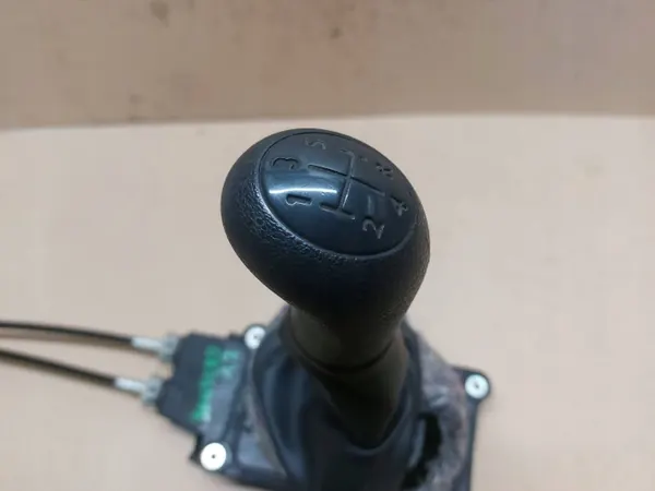 Dacia Sandero Schalthebel OEM 749650548R - Gebraucht image 6