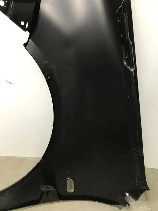 Fram Höger Skärm Volkswagen Polo 9N 01-05 Silver LA7W image 10