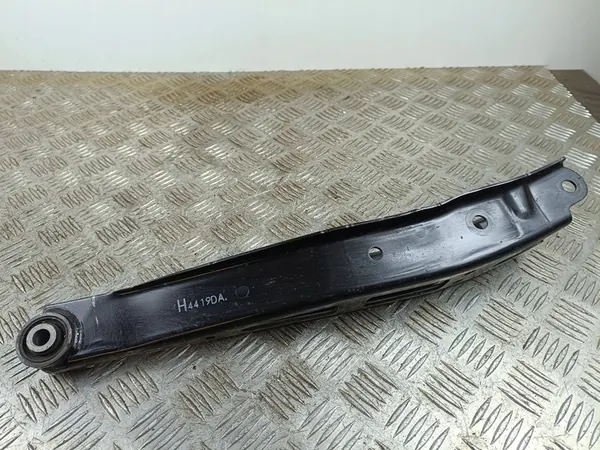 2025 Subaru Forester SK Braccio di Controllo Posteriore image 2