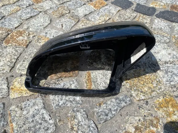 Mercedes 212 E-luokan oikea peilikansi OEM 2129067501 image 4