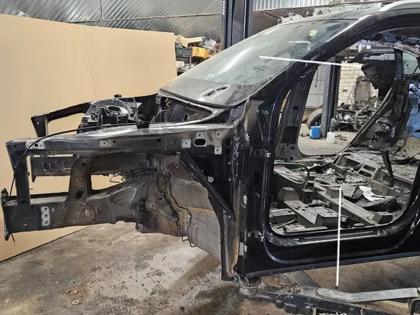 Audi e-tron Aile Avant Gauche OEM LPV20813 image 2