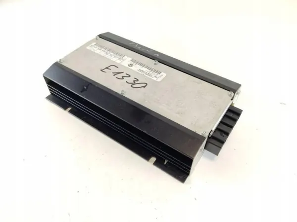 VW-vahvistin OEM 3D0035466 Phaeton 5.0L Diesel image 2