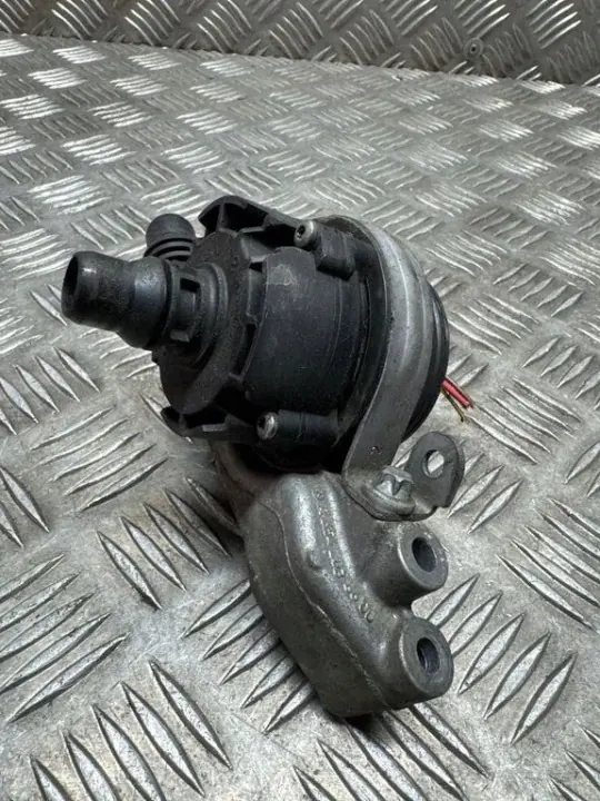Elektrische Kühlmittel-Hilfspumpe OEM A0005005400 image 2