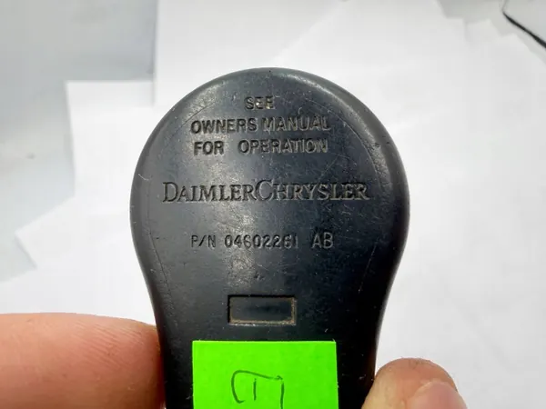 Llave Jeep OEM 04602261AB para Grand Cherokee image 7