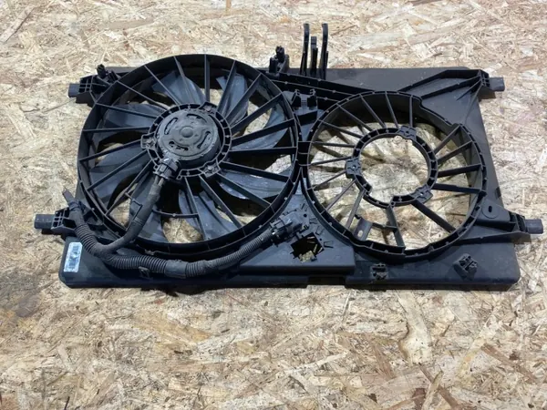 Lüftergehäuse Renault Master III OEM 214811562R image 4