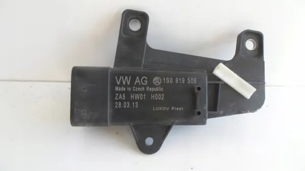VW UP Kylarfläktkontroll OEM 1S0919506 image 3